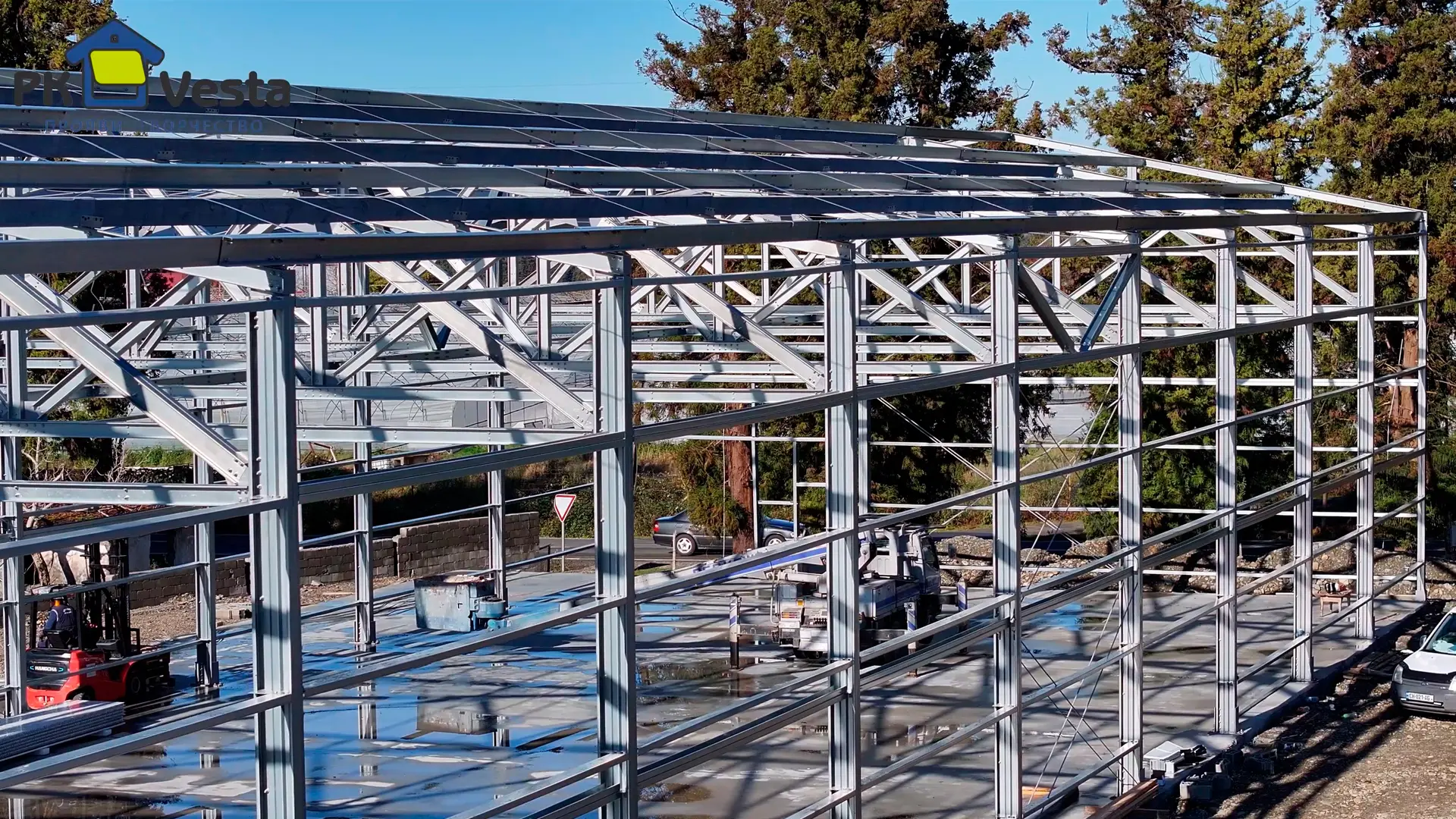 Завод ПК Веста сообщает о завершении монтажа быстровозводимого склада 18Ш х 54Д х 6В из ЛСТК (972 кв.м.) для местного фермера в г. Батуми, Грузия