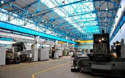 Машиностроительный-завод