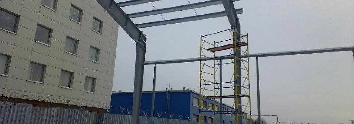 4. Здание МЧС в аэропорту Домодедово, 12х33х7,4, г. Москва, Россия