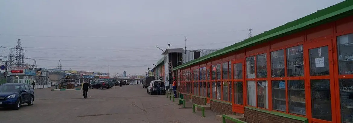 60. Строительный магазин 12х57х2,7, г. Москва, Россия